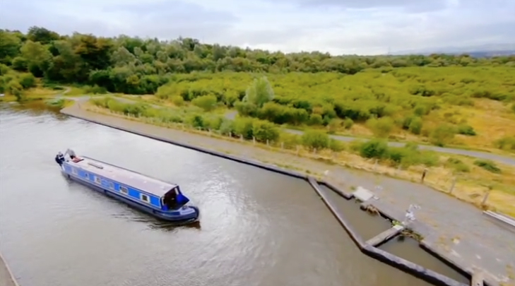 canal boat journeys channel 4